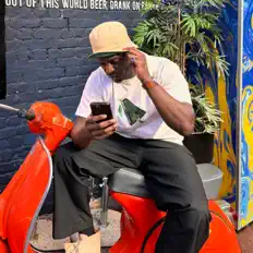 Luister naar G.Steelo, bekijk muziekvideo's, lees de bio, bekijk de tourdata, en meer!