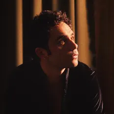 收听 Toby Sebastian、观看音乐视频、阅读小传、查看巡演日期等 ！