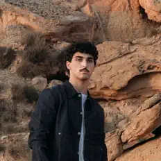 Escucha a Jaska, mira videos musicales, lee su biografía, consulta las fechas de las gira y más.