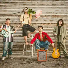 Dengarkan THE KING OF ROOKIE, tonton video musik, baca bio, lihat tanggal tur & lainnya!