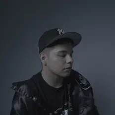 收听 Ycr、观看音乐视频、阅读小传、查看巡演日期等 ！