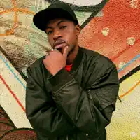 Dengarkan undefined, tonton video musik, baca bio, lihat tanggal tur & lainnya!