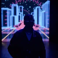 Ascolta undefined, guarda video musicali, leggi la biografia, vedi le date del tour & altro!