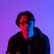 Ascolta MaXile, guarda video musicali, leggi la biografia, vedi le date del tour & altro!