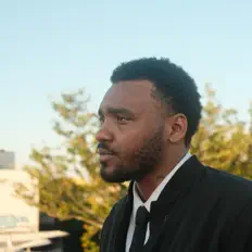 Écoutez A'sean, regardez des vidéoclips, lisez la biographie, consultez les dates de tournée et plus encore !