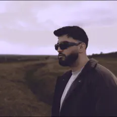 Dengarkan Abu, tonton video musik, baca bio, lihat tanggal tur & lainnya!