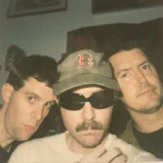 收听 Flatscreen、观看音乐视频、阅读小传、查看巡演日期等 ！