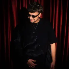 HAITHAMを聴いたり、ミュージックビデオを鑑賞したり、経歴やツアー日程などを確認したりしましょう！