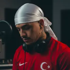 Escucha a DJ GUILHERME, mira vídeos musicales, lee la biografía, consulta fechas de giras y mucho más.