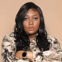 undefinedを聴いたり、ミュージックビデオを鑑賞したり、経歴やツアー日程などを確認したりしましょう！