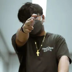 Posłuchaj wykonawcy ry Logico, obejrzyj teledyski, przeczytaj biografię, zobacz daty tras koncertowych i nie tylko!