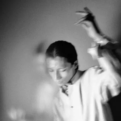 Listen to Shnayhon Yoso, watch music videos, read bio, see tour dates & more!