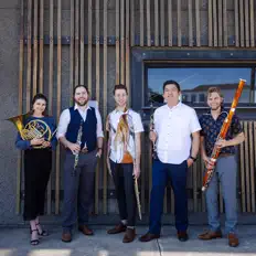 Kodan Quintet을(를) 듣고, 뮤직 비디오를 보고, 약력을 읽고, 투어 일정 등을 확인하세요!