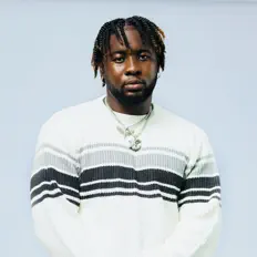 Kweku AFroを聴いたり、ミュージックビデオを鑑賞したり、経歴やツアー日程などを確認したりしましょう！