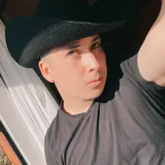 Listen to Jonb Oficial, watch music videos, read bio, see tour dates & more!