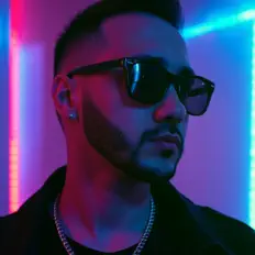 Hör dir Эл Картер an, schau dir Musikvideos an, lies die Biografie, finde Tourdaten und mehr!