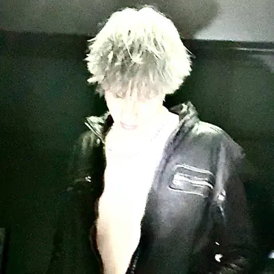 Listen to slohku, watch music videos, read bio, see tour dates & more!