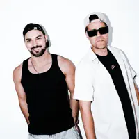 Ouça undefined, assista a videoclipes, leia a biografia, veja as datas das turnês e mais!