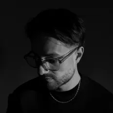 Listen to puurvuur, watch music videos, read bio, see tour dates & more!