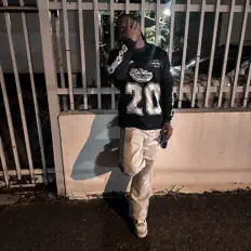 TG3!を聴いたり、ミュージックビデオを鑑賞したり、経歴やツアー日程などを確認したりしましょう！