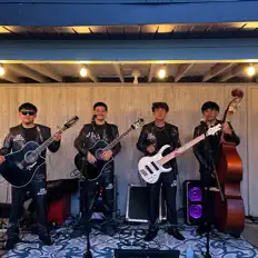 Luister naar Clave Distinta, bekijk muziekvideo's, lees de bio, bekijk de tourdata, en meer!