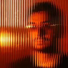 Listen to Valère, watch music videos, read bio, see tour dates & more!