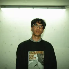 Ouça Powloh, assista a videoclipes, leia a biografia, veja as datas das turnês e mais!