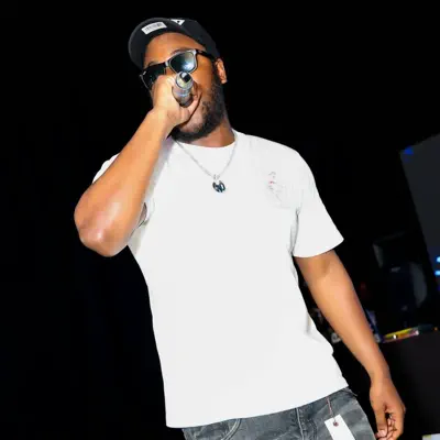 Listen to RoseMusik, watch music videos, read bio, see tour dates & more!