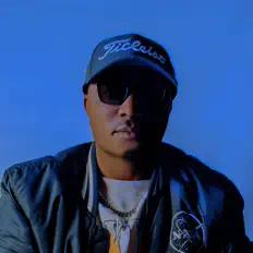 Ouça Rhyma, assista a videoclipes, leia a biografia, veja as datas das turnês e mais!