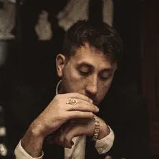 Dengarkan nikmoody, tonton video musik, baca bio, lihat tanggal tur & lainnya!