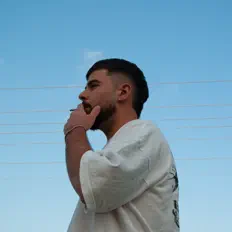 בויה dinle, müzik videolarını izle, biyografisini oku, tur tarihlerini ve daha fazlasını gör!