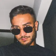 Bendeco을(를) 듣고, 뮤직 비디오를 보고, 약력을 읽고, 투어 일정 등을 확인하세요!