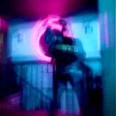 Poslechněte si interpreta Jeyexe, sledujte hudební videa, přečtěte si životopis, podívejte se na data turné a další informace.