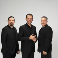 Poslechněte si interpreta Rubato, sledujte hudební videa, přečtěte si životopis, podívejte se na data turné a další informace.