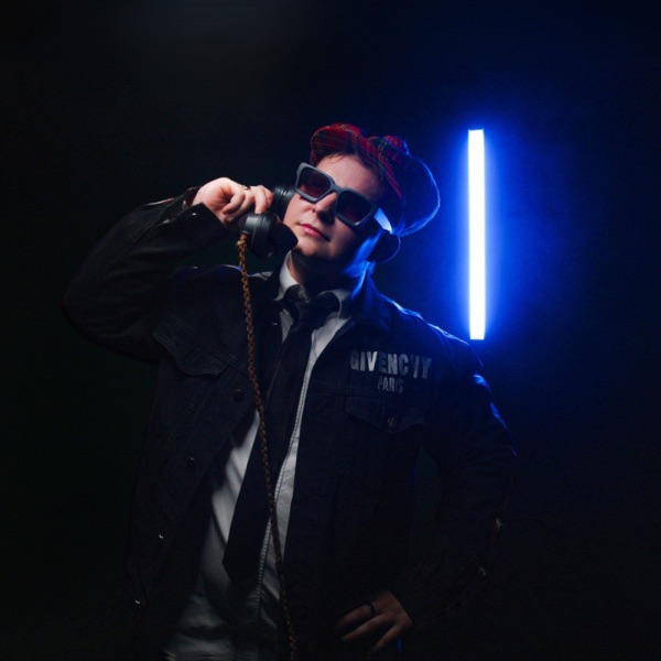 MAEZTRO's avatar