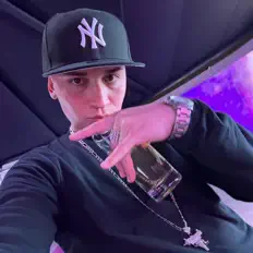 Escucha a Kittemusic, mira videos musicales, lee su biografía, consulta las fechas de las gira y más.