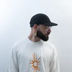 收听 Sol Novaro、观看音乐视频、阅读小传、查看巡演日期等 ！