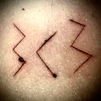 Hör dir undefined an, schau dir Musikvideos an, lies die Biografie, finde Tourdaten und mehr!