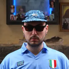 Poslechněte si interpreta flaconedivetro, sledujte hudební videa, přečtěte si životopis, podívejte se na data turné a další informace.