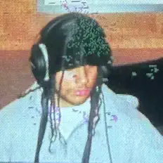 b0dh1을(를) 듣고, 뮤직 비디오를 보고, 약력을 읽고, 투어 일정 등을 확인하세요!