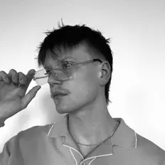 Local Gone Missing을(를) 듣고, 뮤직 비디오를 보고, 약력을 읽고, 투어 일정 등을 확인하세요!