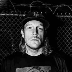 收听 Trace Amount、观看音乐视频、阅读小传、查看巡演日期等 ！