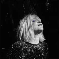 Dengarkan Clelia Vega, tonton video musik, baca bio, lihat tanggal tur & lainnya!