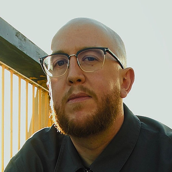 Tom Ferry's avatar