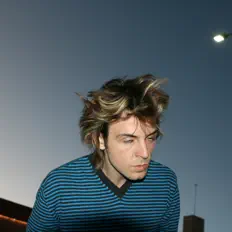 Dengarkan Vernat, tonton video musik, baca bio, lihat tanggal tur & lainnya!