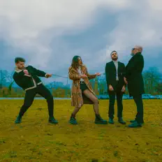 Dengarkan Initium, tonton video musik, baca bio, lihat tanggal tur & lainnya!