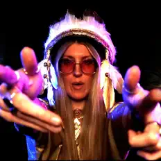 Escucha a Jilly Riley, mira vídeos musicales, lee la biografía, consulta fechas de giras y mucho más.