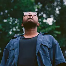 Dengarkan Anjimile, tonton video musik, baca bio, lihat tanggal tur & lainnya!