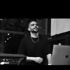 Elior Bitanを聴いたり、ミュージックビデオを鑑賞したり、経歴やツアー日程などを確認したりしましょう！