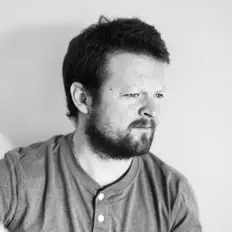 Poslechněte si interpreta Mattie Leon, sledujte hudební videa, přečtěte si životopis, podívejte se na data turné a další informace.